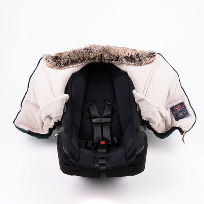 Rental - Petit Coulou Onyx Wolf Winter Cover